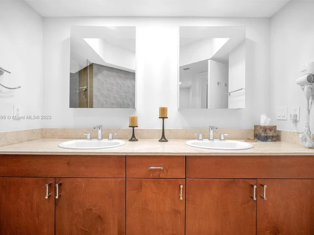 21055 Yacht Club Dr # 3103, Aventura FL 33180