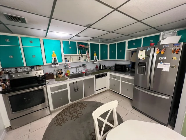 200 Diplomat Pkwy # 234, Hallandale Beach FL 33009