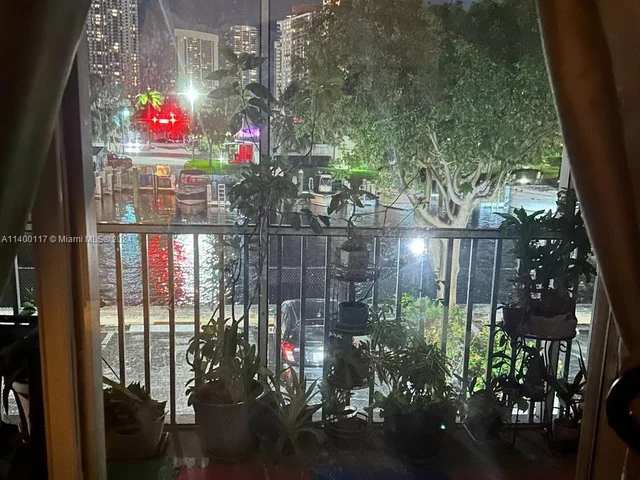 200 Diplomat Pkwy # 234, Hallandale Beach FL 33009