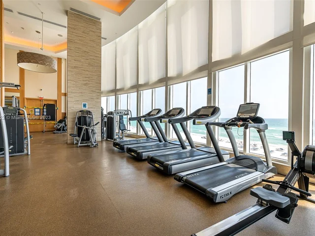 15901 Collins Ave # 405, Sunny Isles Beach FL 33160