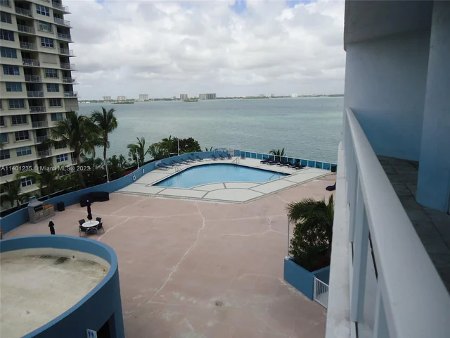 1881 79th St Cswy # 703, North Bay Village FL 33141