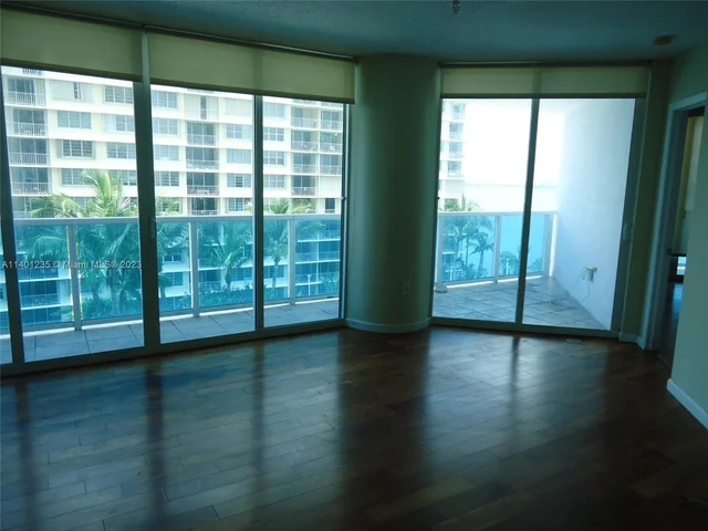 1881 79th St Cswy # 703, North Bay Village FL 33141