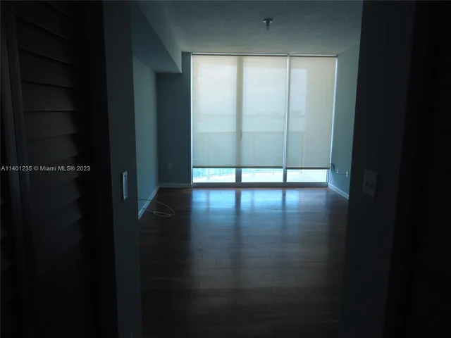 1881 79th St Cswy # 703, North Bay Village FL 33141