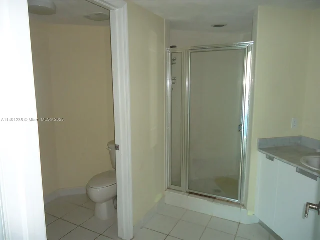 1881 79th St Cswy # 703, North Bay Village FL 33141