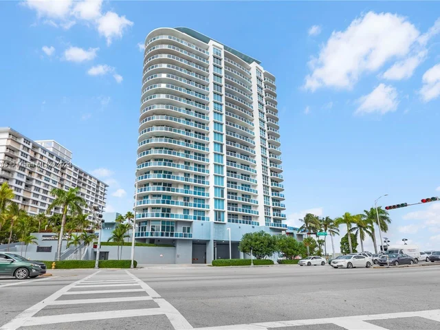 1881 79th St Cswy # 703, North Bay Village FL 33141