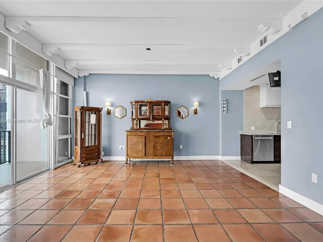 1865 Brickell Ave, Miami FL 33129