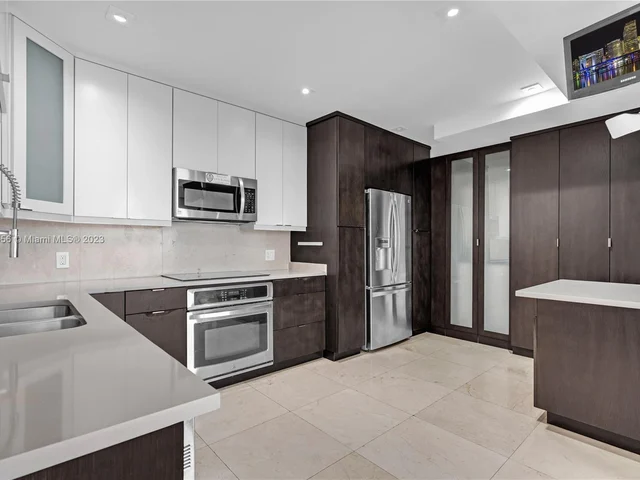 1865 Brickell Ave, Miami FL 33129