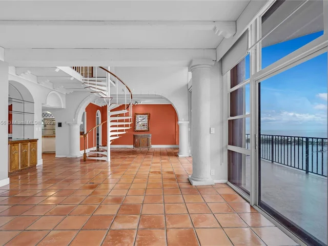 1865 Brickell Ave, Miami FL 33129