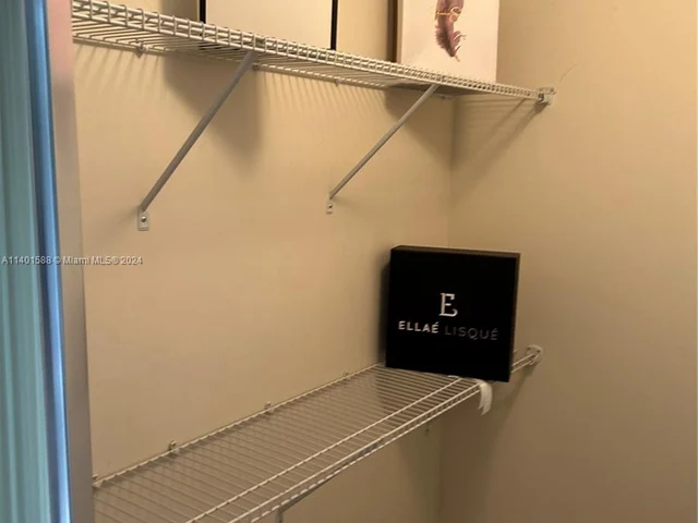 908 9th Way # 908, West Palm Beach FL 33407