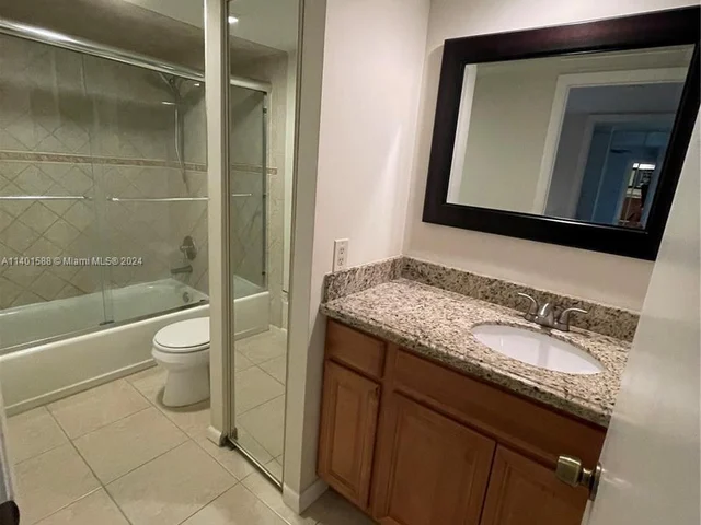 908 9th Way # 908, West Palm Beach FL 33407