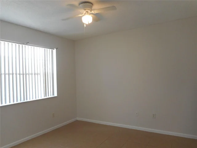 6020 W Sample Rd # 304, Coral Springs FL 33067