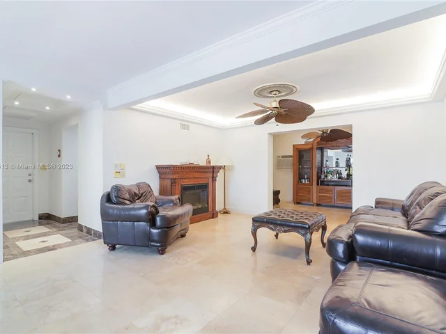 333 Sunset Dr # A, Fort Lauderdale FL 33301