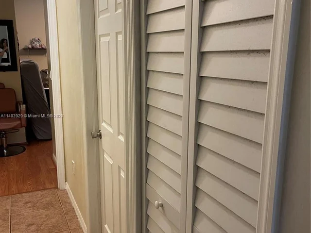 3252 NE 11th Dr, Homestead FL 33033