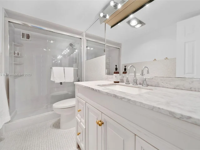 465 Ocean Dr # 918, Miami Beach FL 33139