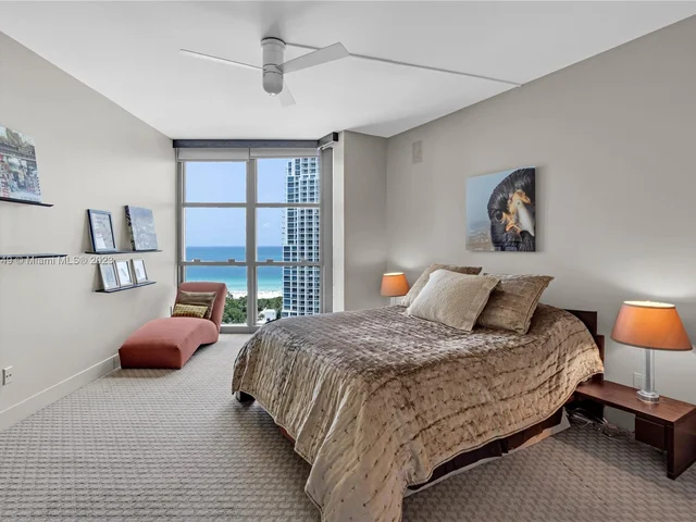 300 S Pointe Dr # 2102, Miami Beach FL 33139