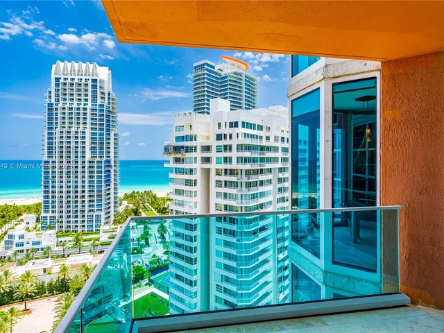 300 S Pointe Dr # 2102, Miami Beach FL 33139