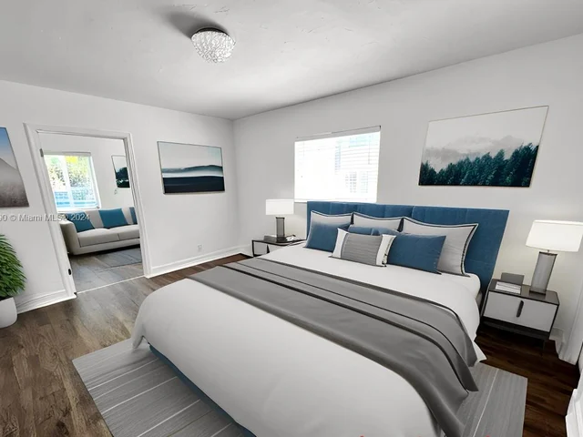 1351 Harrison St, Hollywood FL 33019