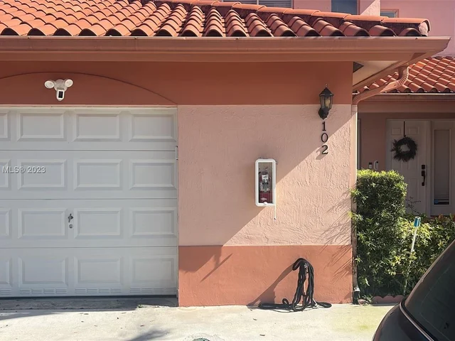 20822 San Simeon Way # 102, Miami FL 33179