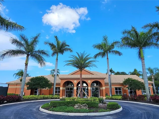 110 Ibisca Ter, Royal Palm Beach FL 33411