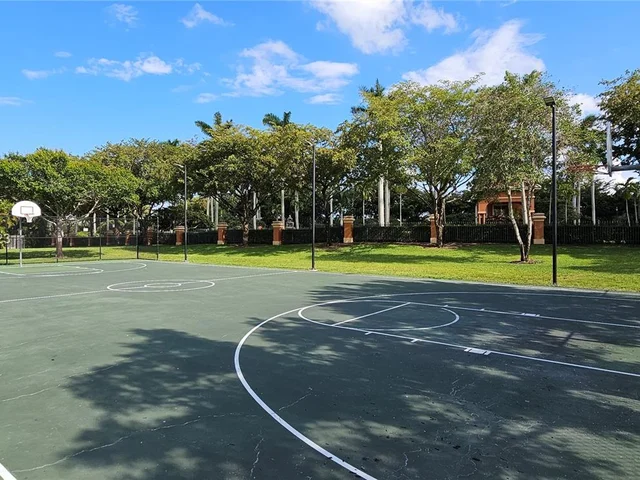 110 Ibisca Ter, Royal Palm Beach FL 33411