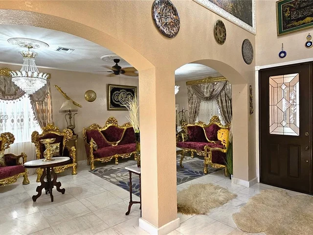 110 Ibisca Ter, Royal Palm Beach FL 33411