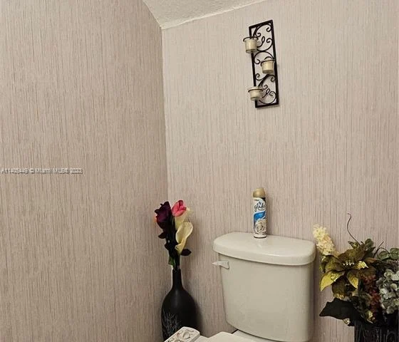 110 Ibisca Ter, Royal Palm Beach FL 33411