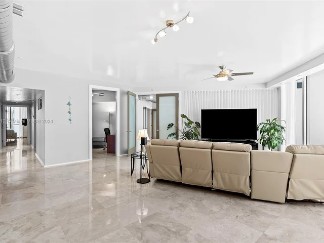 333 Las Olas Way # 3005, Fort Lauderdale FL 33301