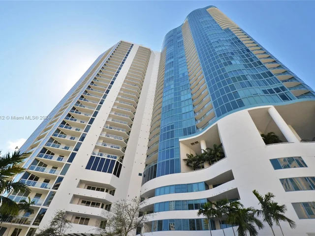 333 Las Olas Way # 3005, Fort Lauderdale FL 33301