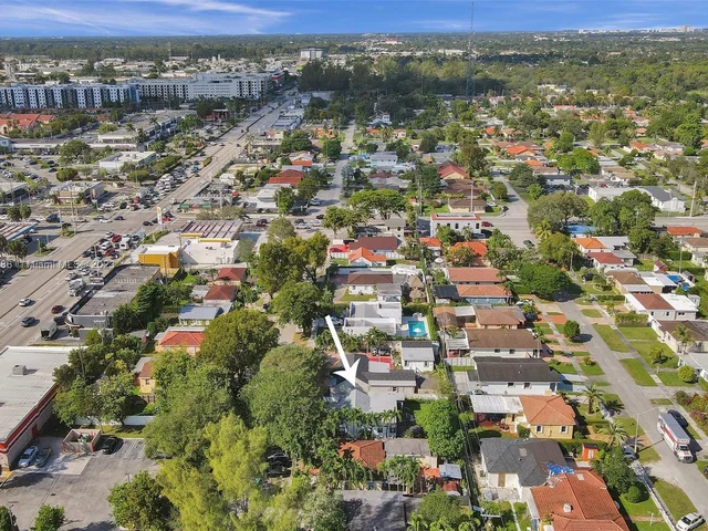 6529 SW 39th Ter, Miami FL 33155