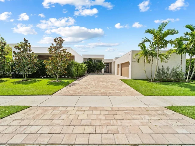 16640 Sunset Way, Weston FL 33326