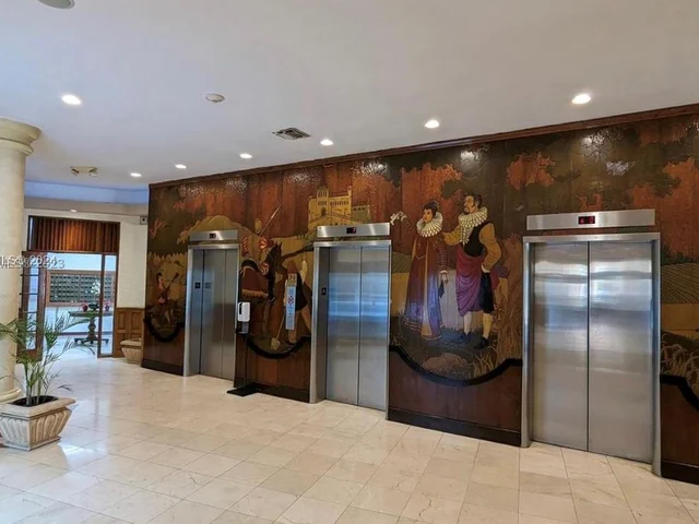 3725 S Ocean Dr # 1017, Hollywood FL 33019