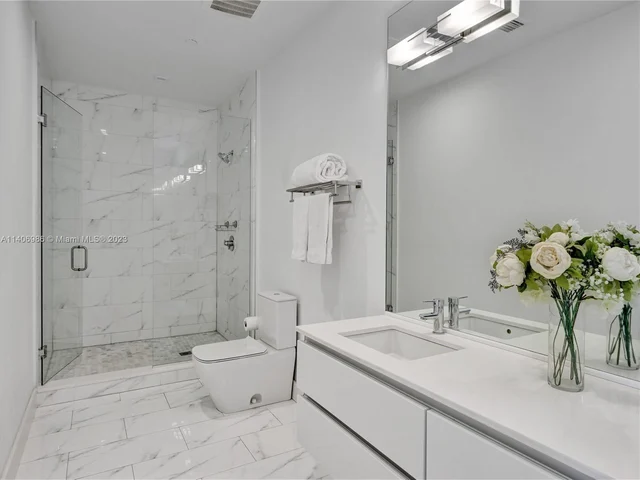 20 Isle Of Venice Dr # 402, Fort Lauderdale FL 33301