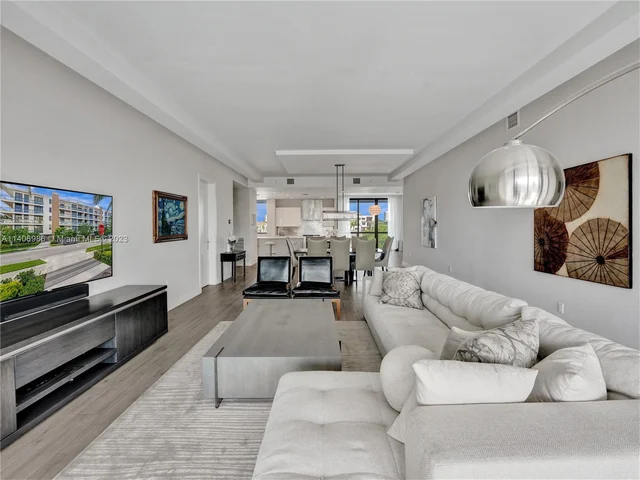 20 Isle Of Venice Dr # 402, Fort Lauderdale FL 33301