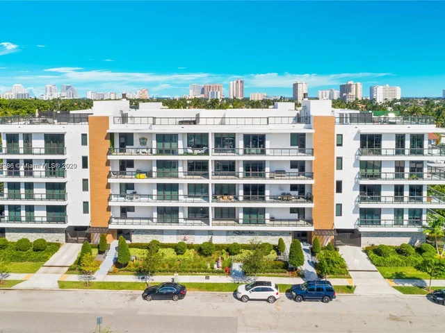 20 Isle Of Venice Dr # 402, Fort Lauderdale FL 33301