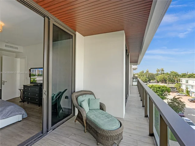 20 Isle Of Venice Dr # 402, Fort Lauderdale FL 33301