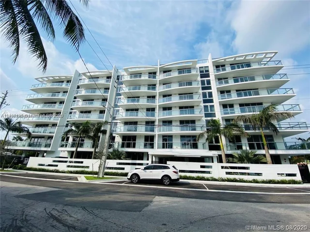 13800 Highland Dr # 403, North Miami Beach FL 33181