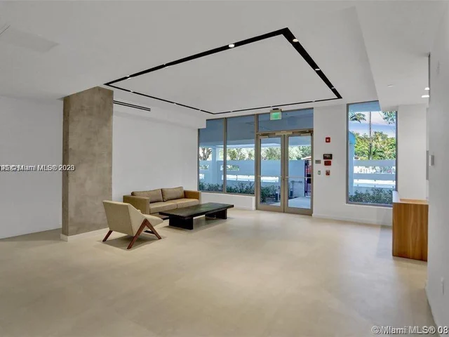 13800 Highland Dr # 403, North Miami Beach FL 33181