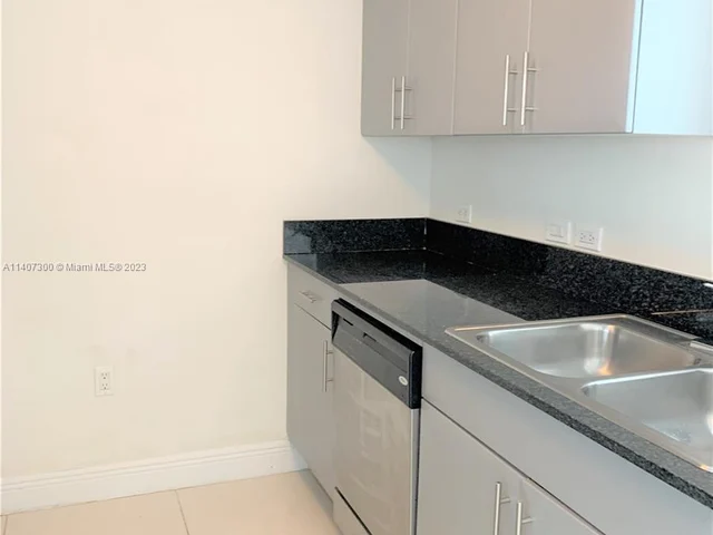 1861 NW South River Dr # 1509, Miami FL 33125