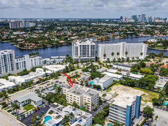 520 Orton Ave # 504, Fort Lauderdale FL 33304