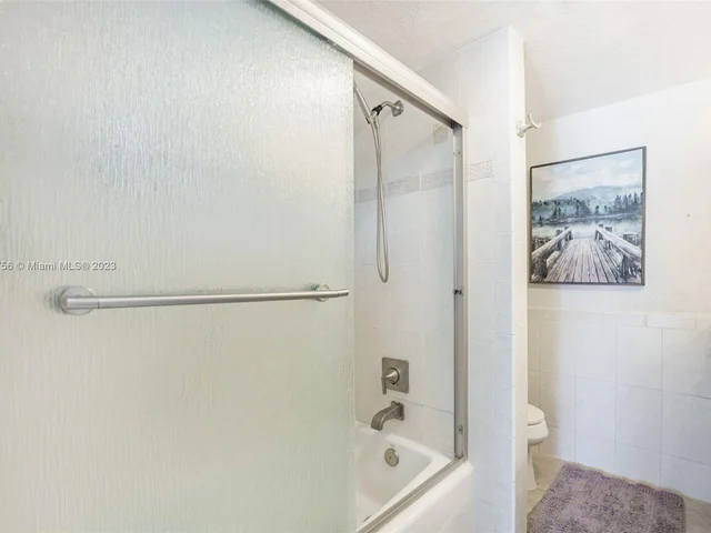 525 N Ocean Blvd # 424, Pompano Beach FL 33062