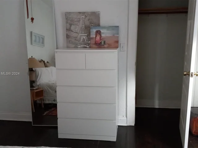 652 NE 77th St # 1, Miami FL 33138