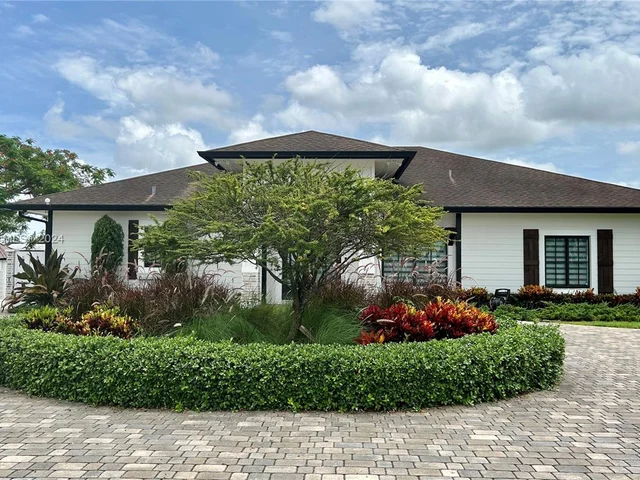 17290 SW 276th St, Homestead FL 33031