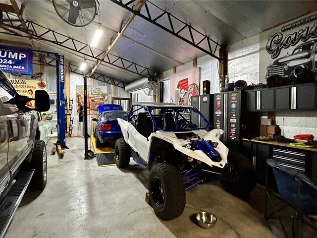 17290 SW 276th St, Homestead FL 33031