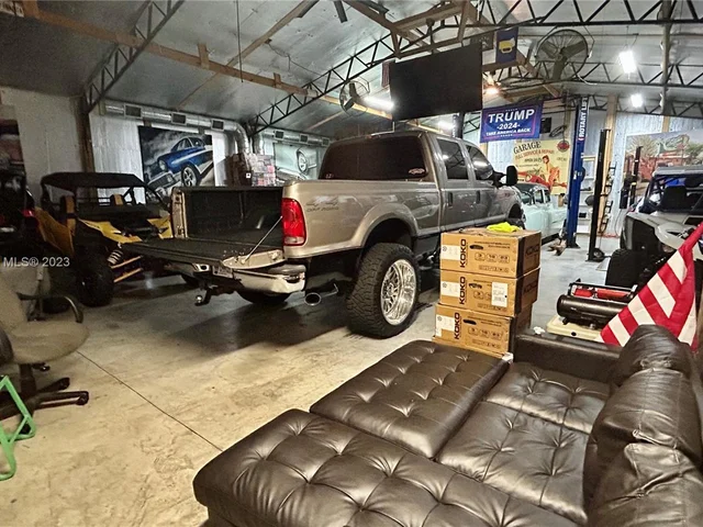 17290 SW 276th St, Homestead FL 33031