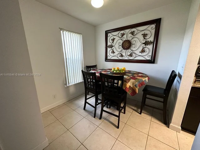 4098 N Pine Island Rd # 100, Sunrise FL 33351