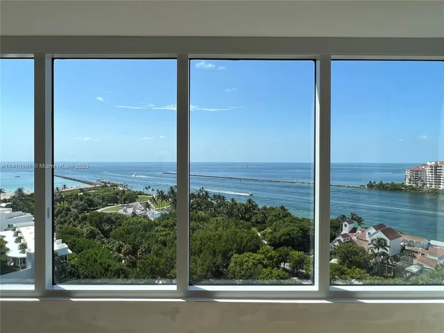 400 S POINTE DR # 1404, Miami Beach FL 33139