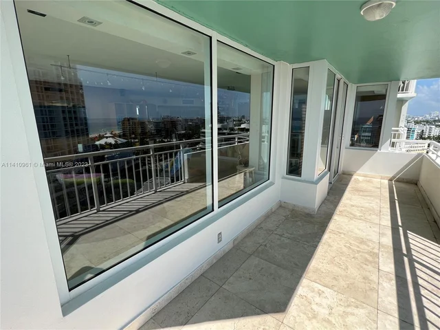 400 S POINTE DR # 1404, Miami Beach FL 33139