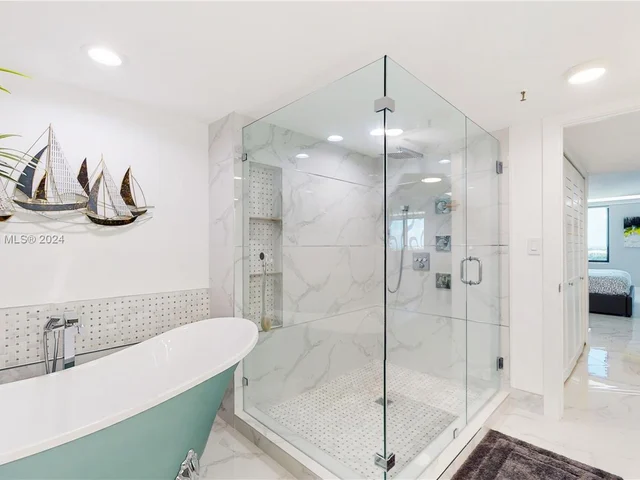 2480 Presidential Way # 1202, West Palm Beach FL 33401