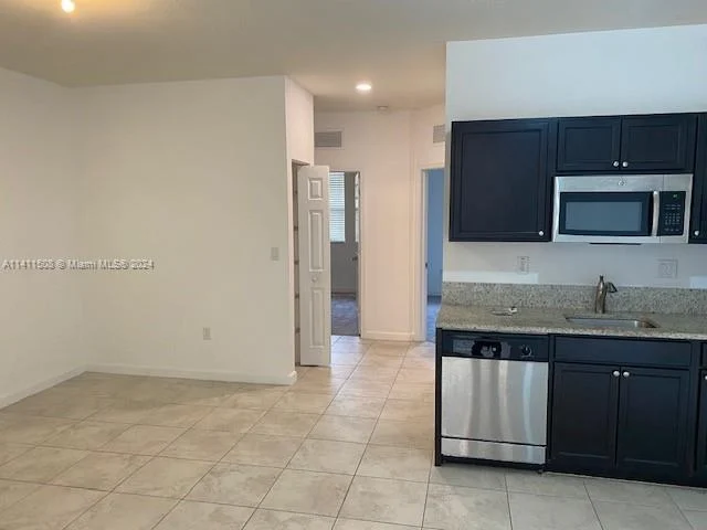 3472 SE 3rd St, Homestead FL 33033