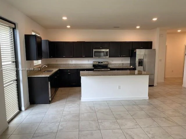 3472 SE 3rd St, Homestead FL 33033